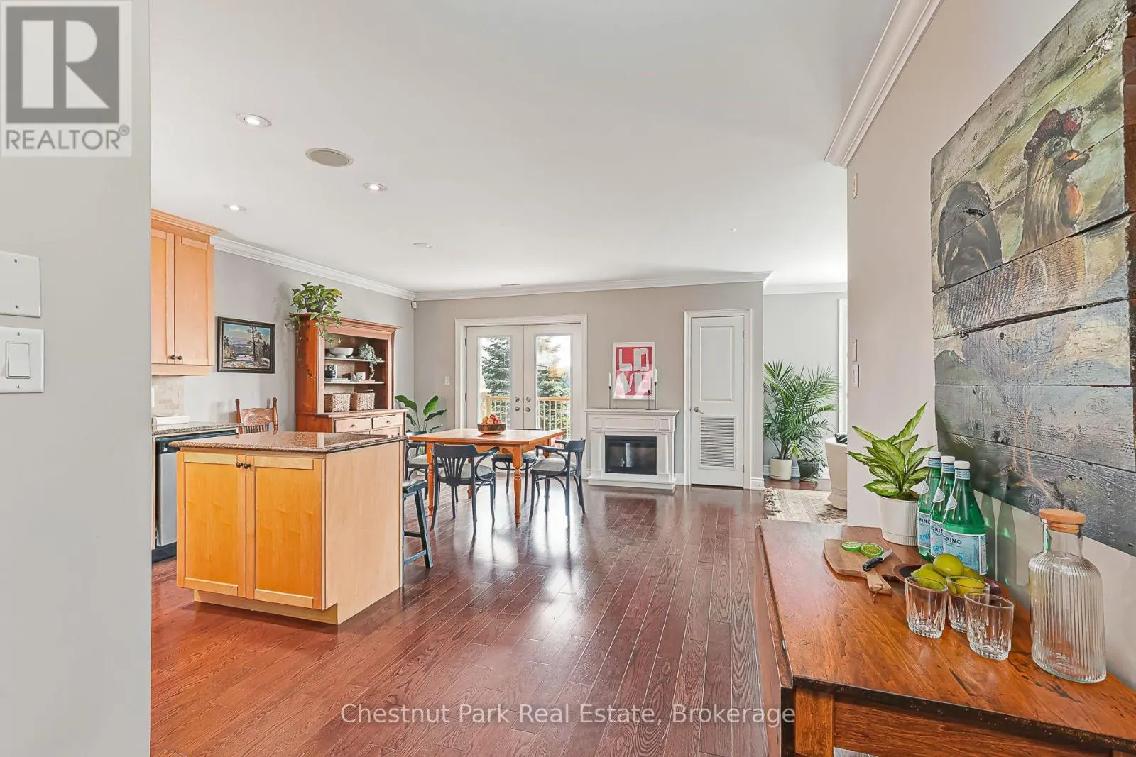 208 - 27 BEAVER STREET #208