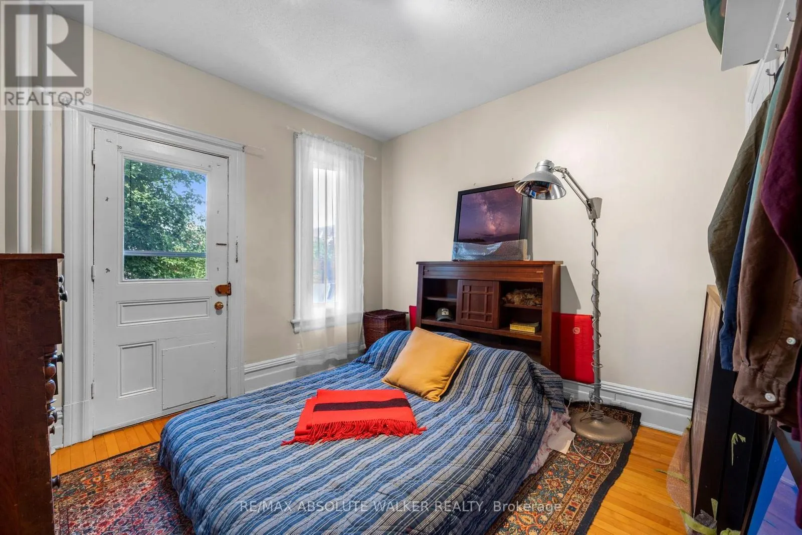 120 STRATHCONA AVENUE