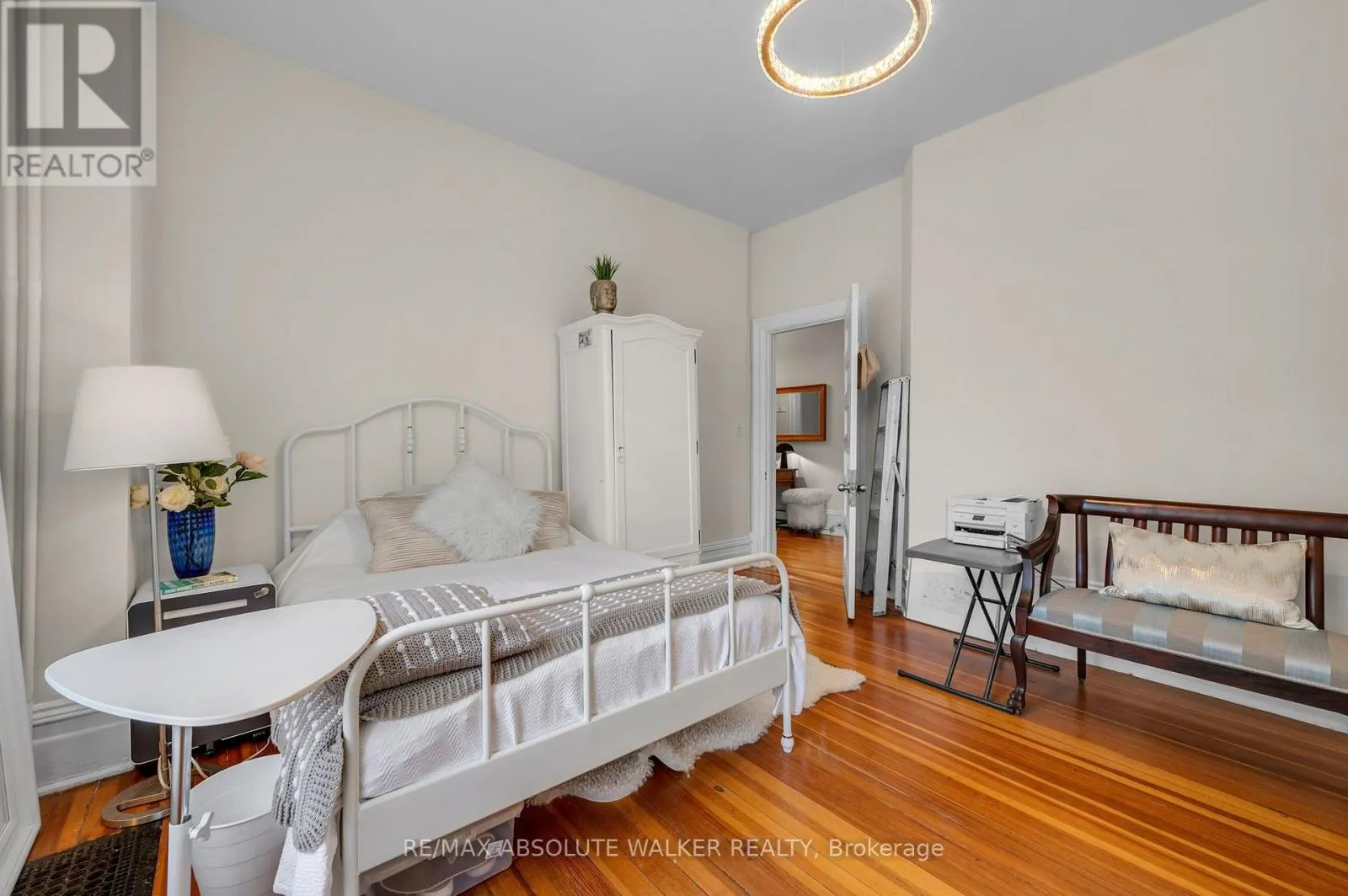 120 STRATHCONA AVENUE