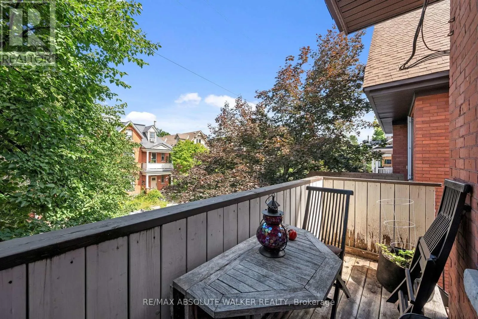 120 STRATHCONA AVENUE