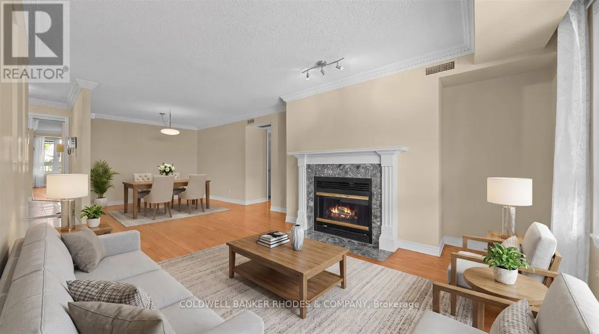 205 - 939 NORTH RIVER ROAD
