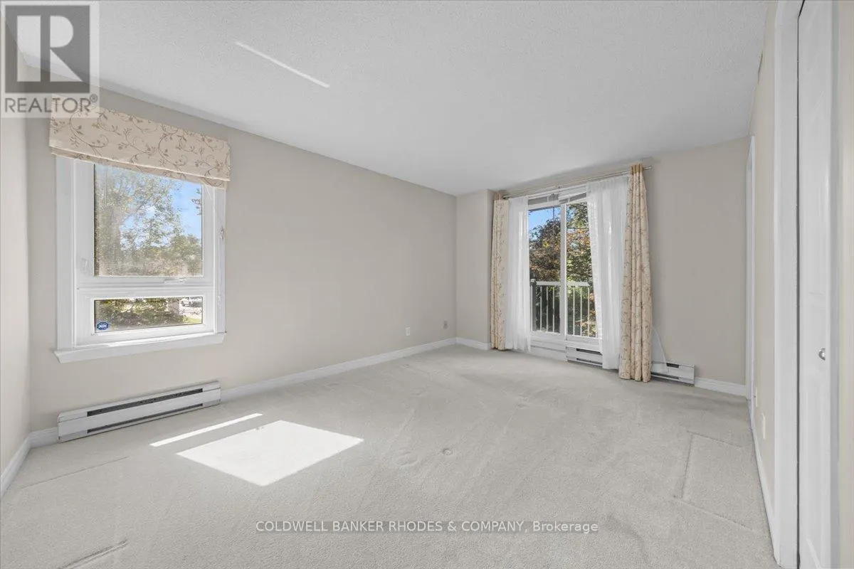 205 - 939 NORTH RIVER ROAD