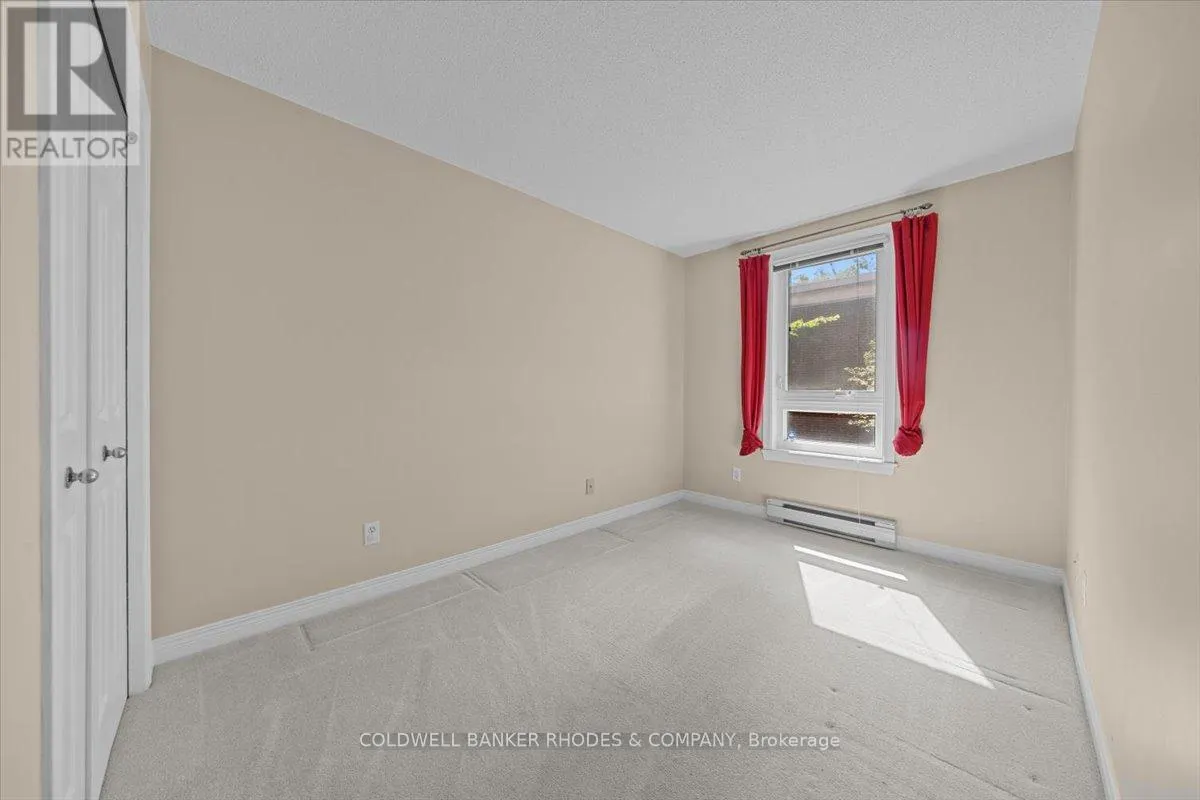 205 - 939 NORTH RIVER ROAD