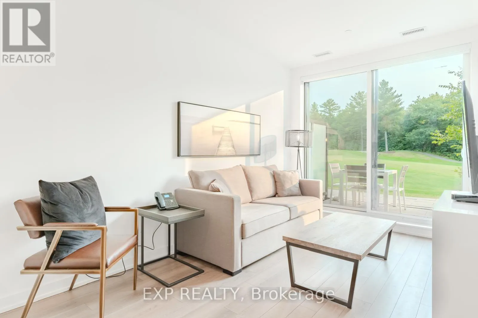 102 - 120 CARRICK TRAIL