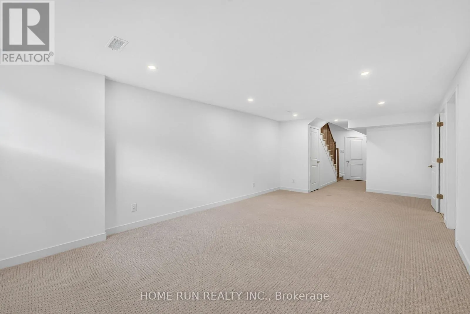 216 TRUMPETER ACRES