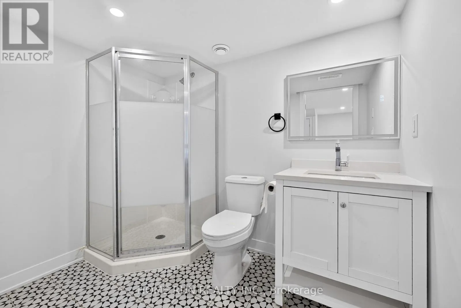 216 TRUMPETER ACRES