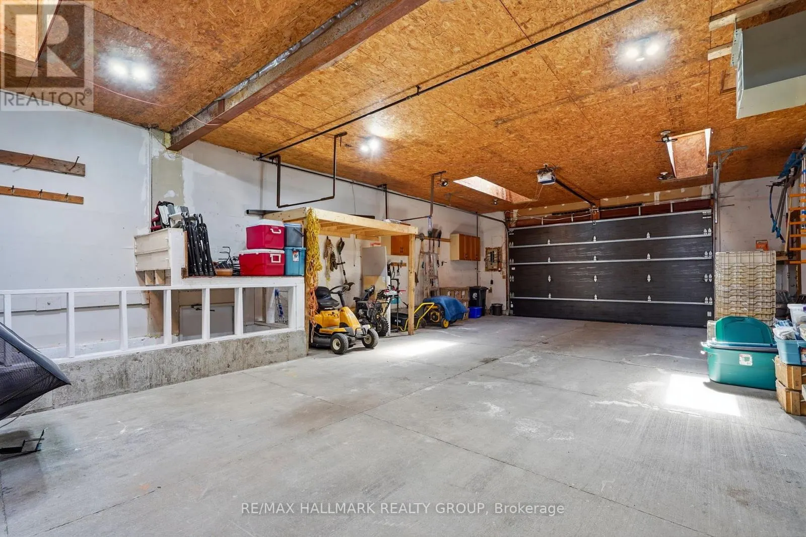601 LAKE GEORGE ROAD
