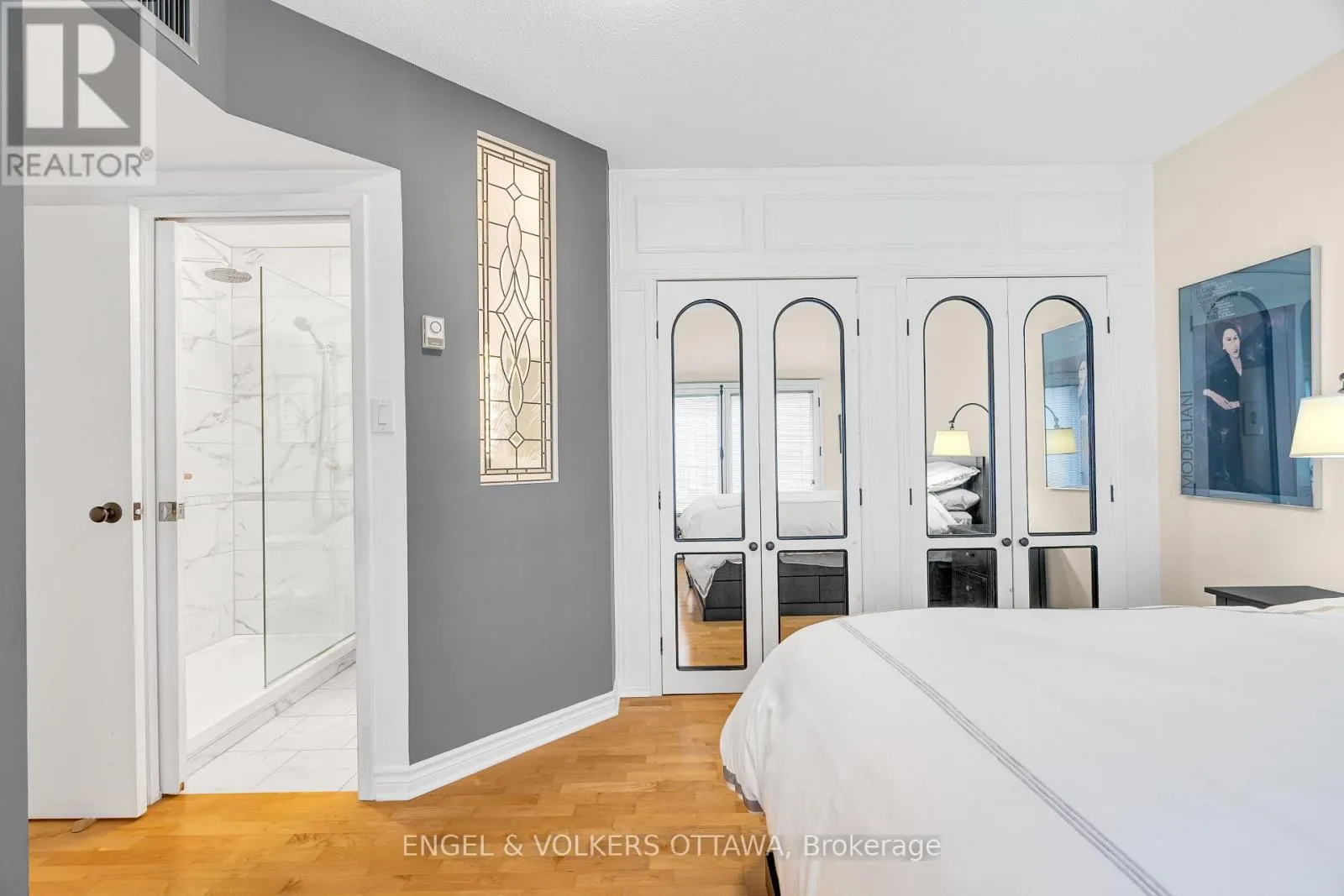 5 - 135 SPRINGFIELD ROAD