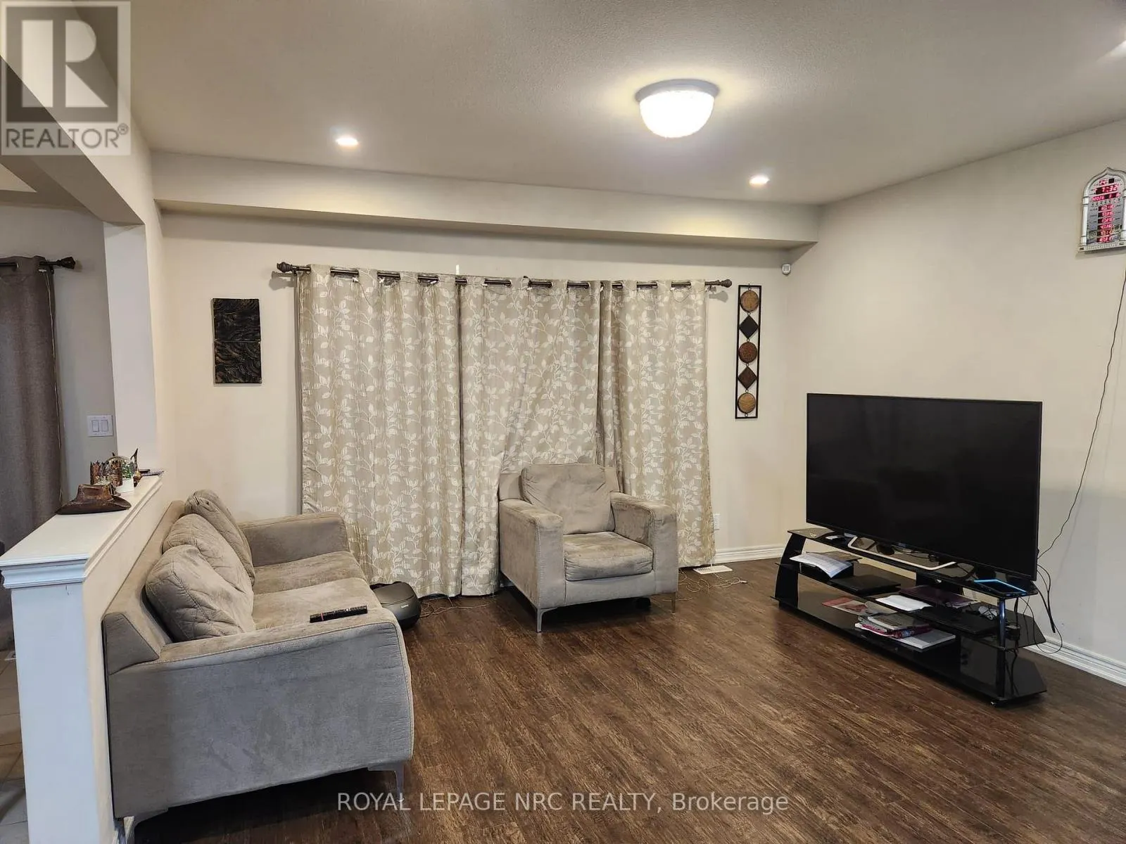 40 ELDERBERRY ROAD