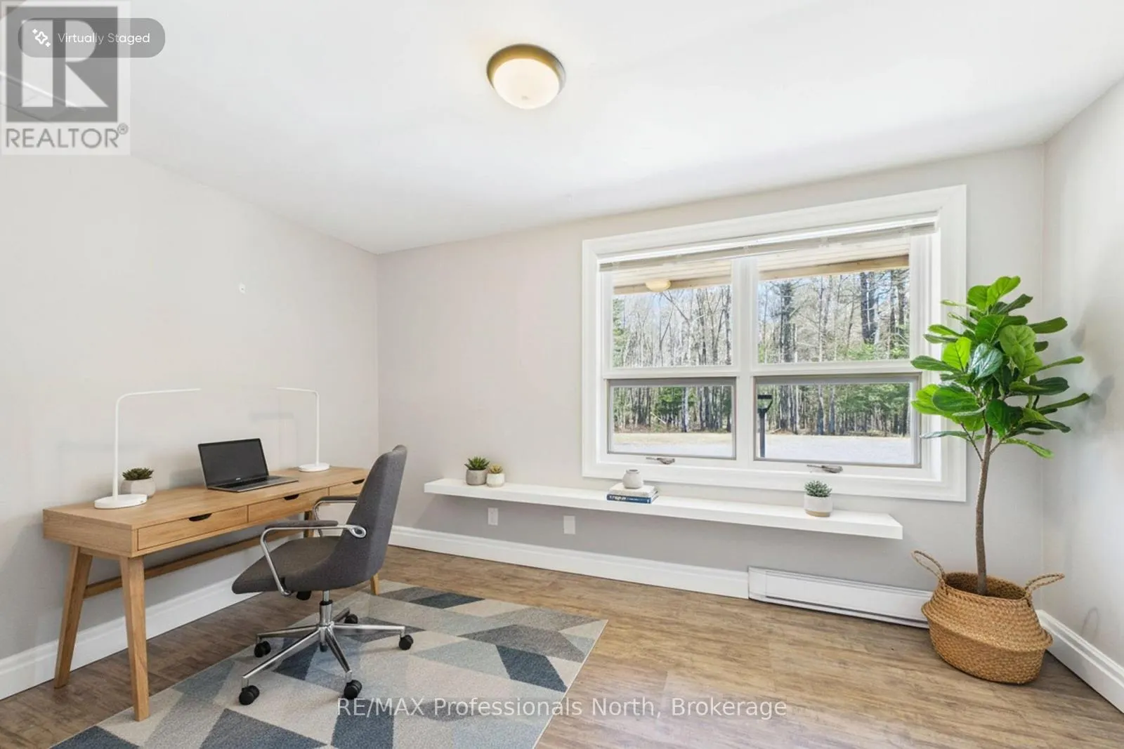 1196 RAVENSCLIFFE ROAD