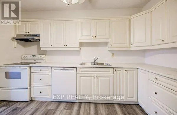 412 - 65 WESTMOUNT ROAD N