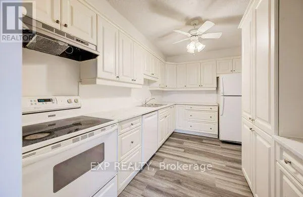 412 - 65 WESTMOUNT ROAD N