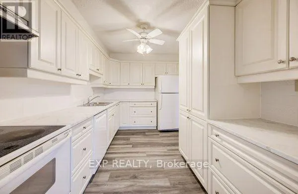 412 - 65 WESTMOUNT ROAD N