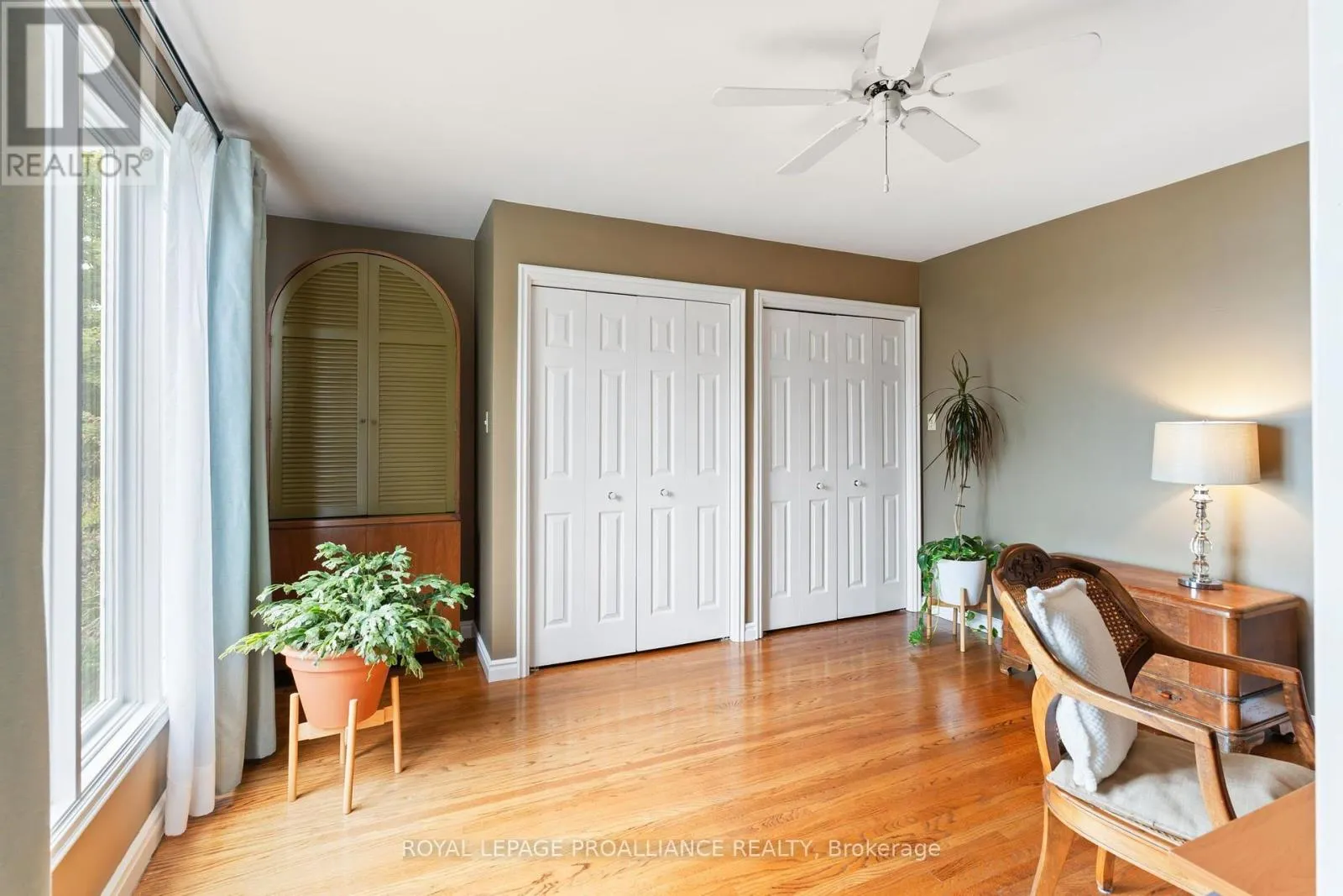 5 ROCKCLIFFE ROAD