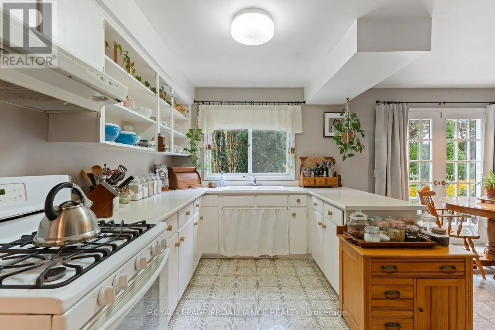 5 ROCKCLIFFE ROAD
