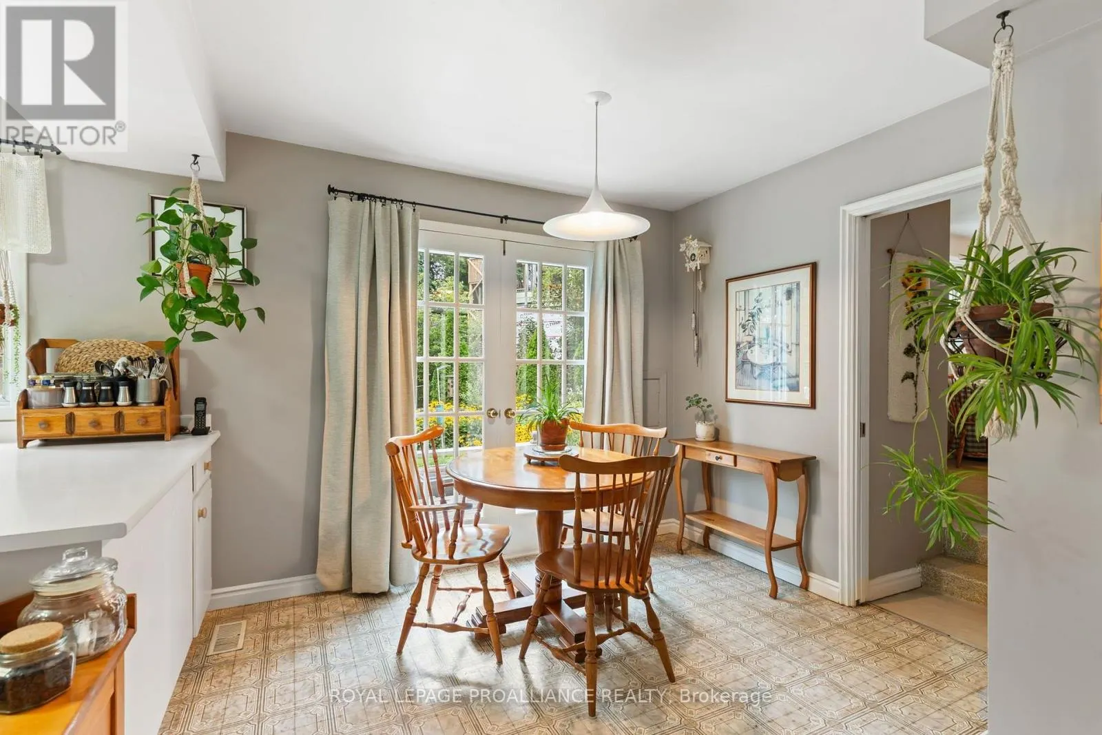 5 ROCKCLIFFE ROAD