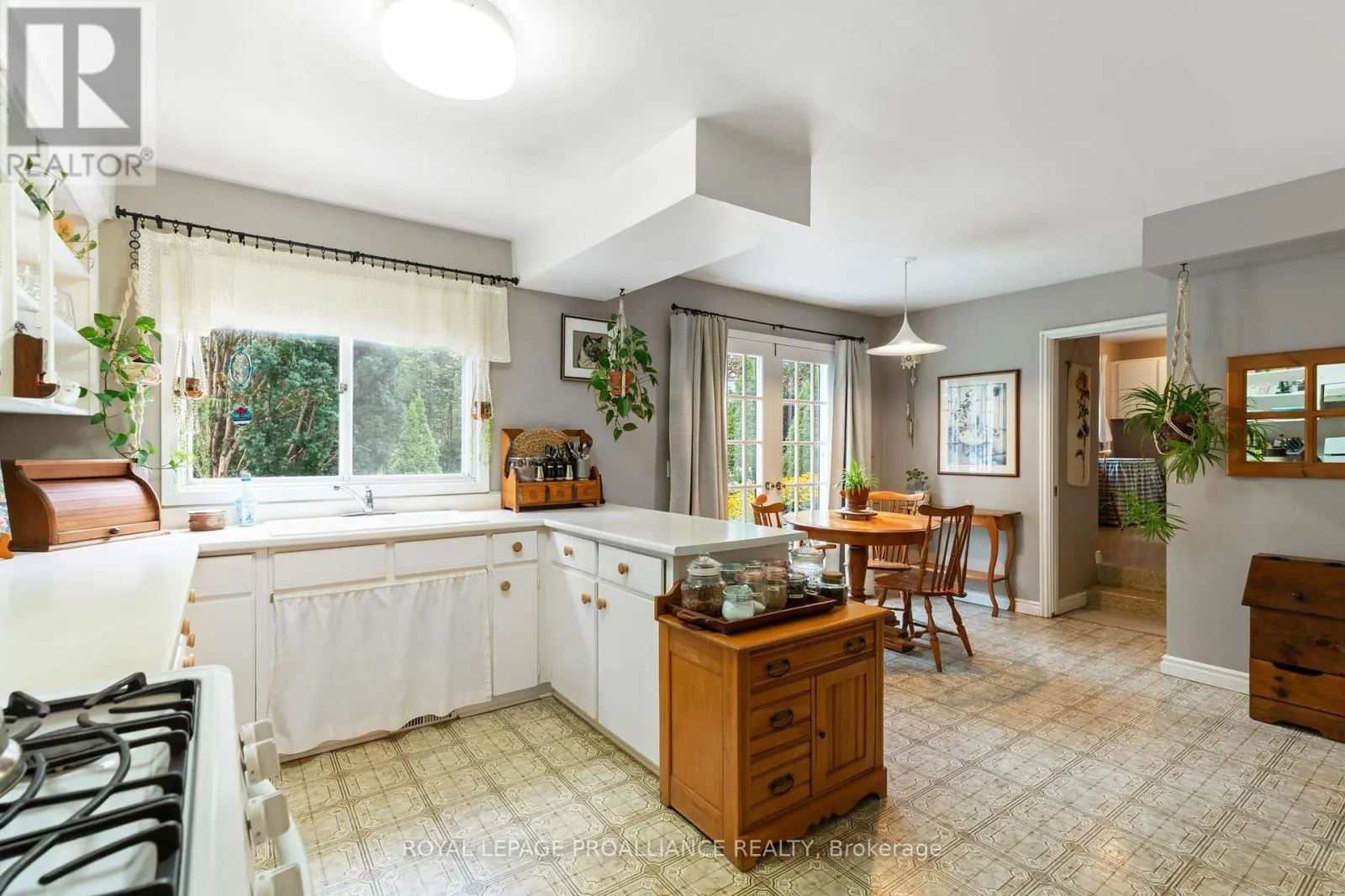 5 ROCKCLIFFE ROAD