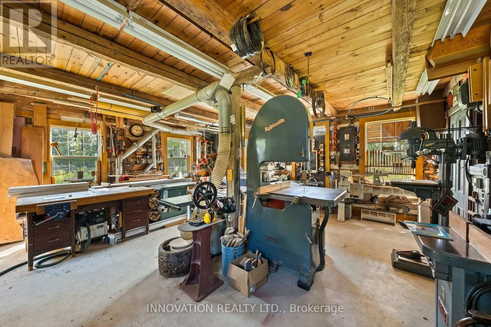 3133 WOODKILTON ROAD