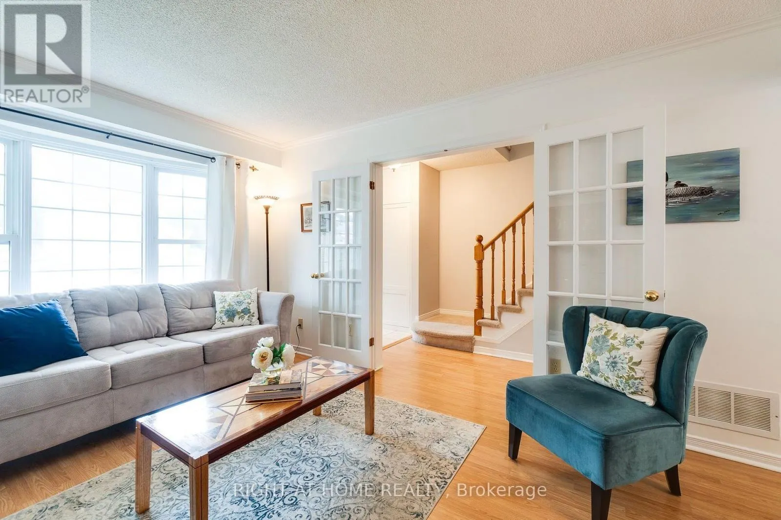 234 PHILIP COURT W