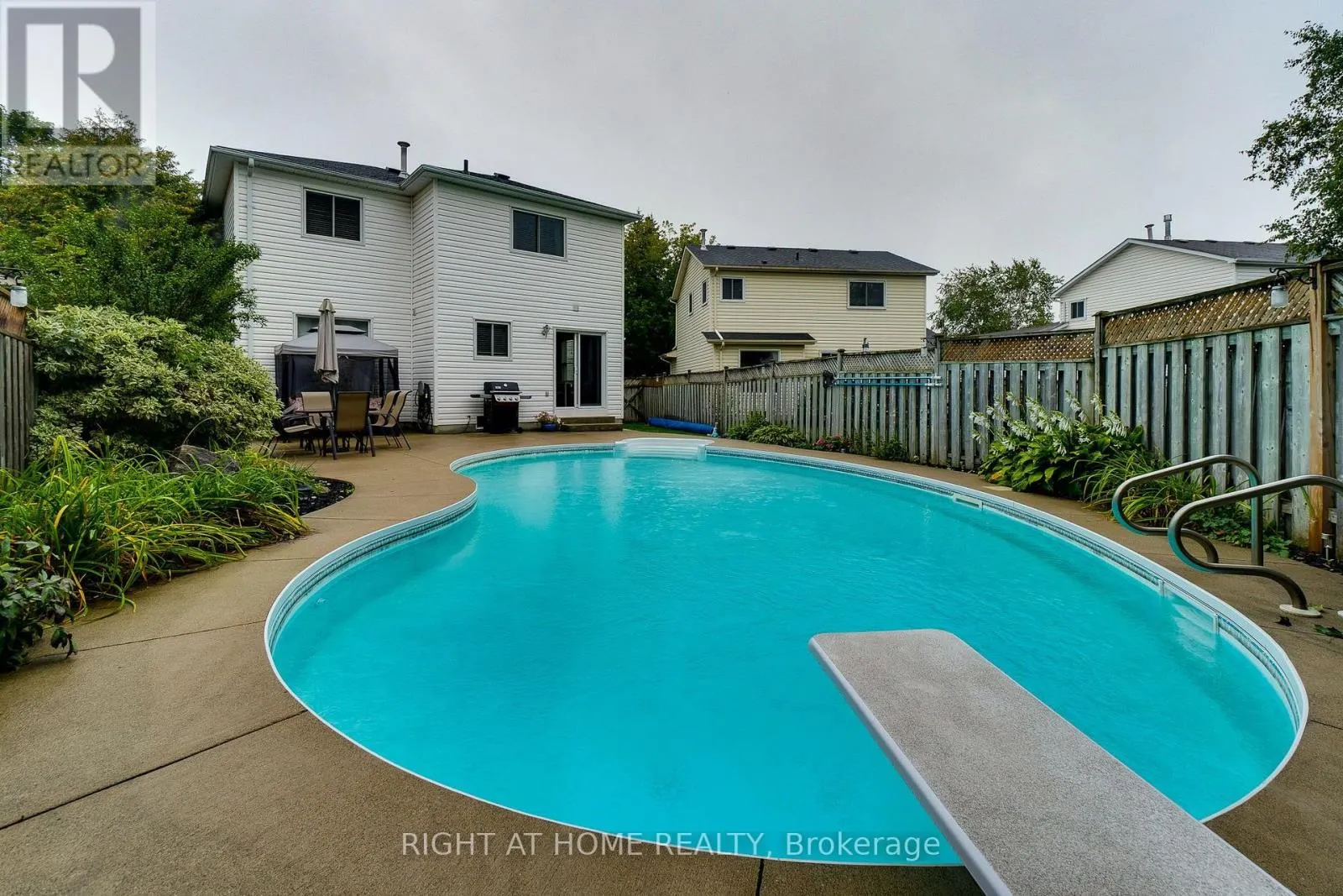 234 PHILIP COURT W