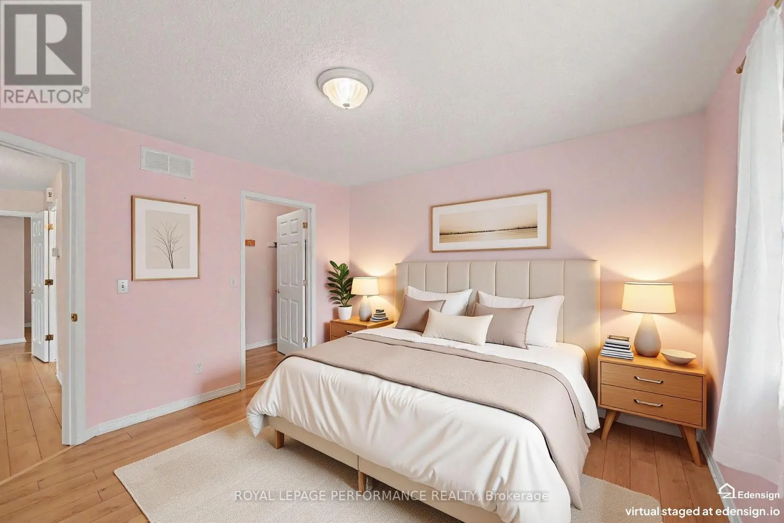 18 DAPHNE CRESCENT