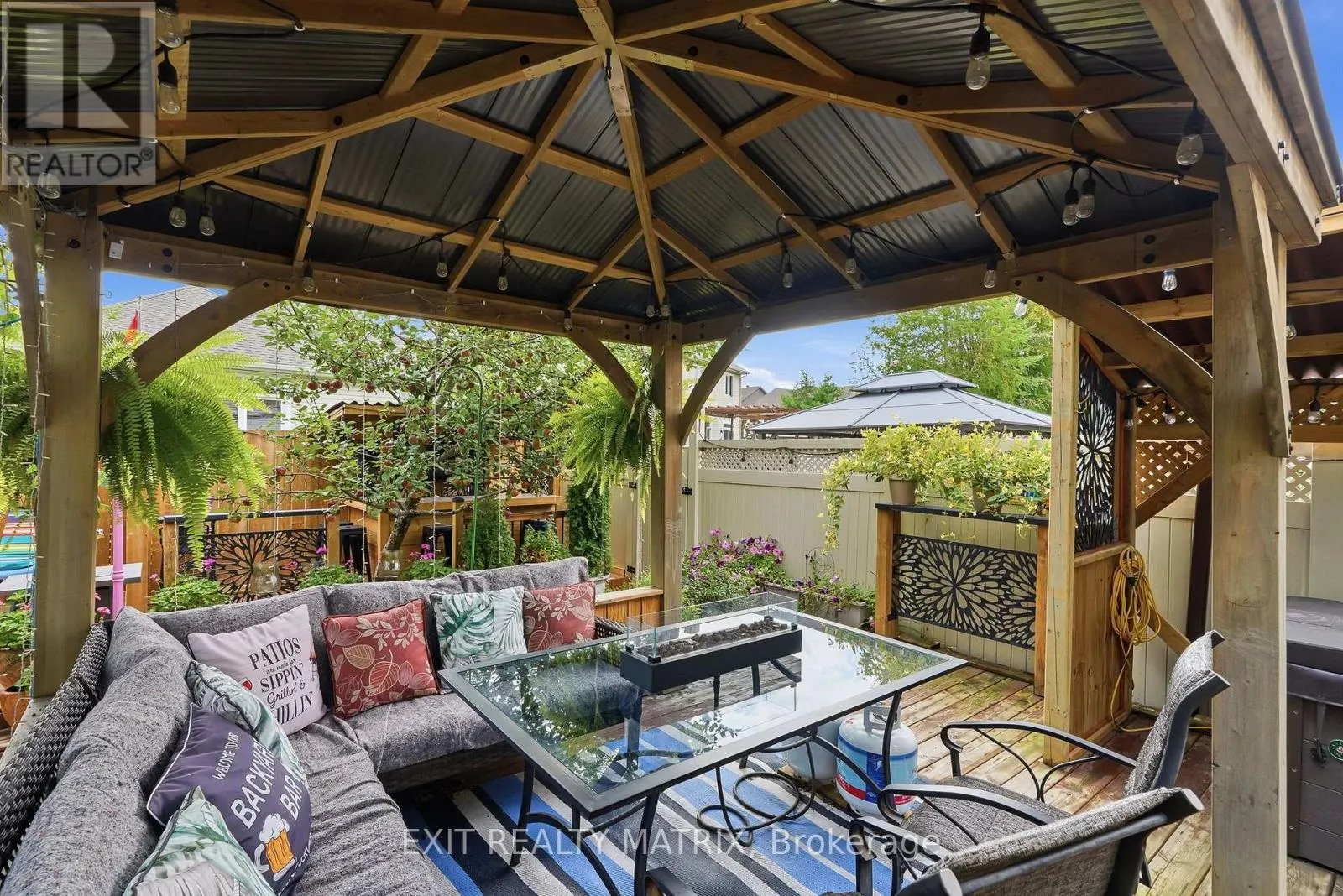 4233 KELLY FARM DRIVE