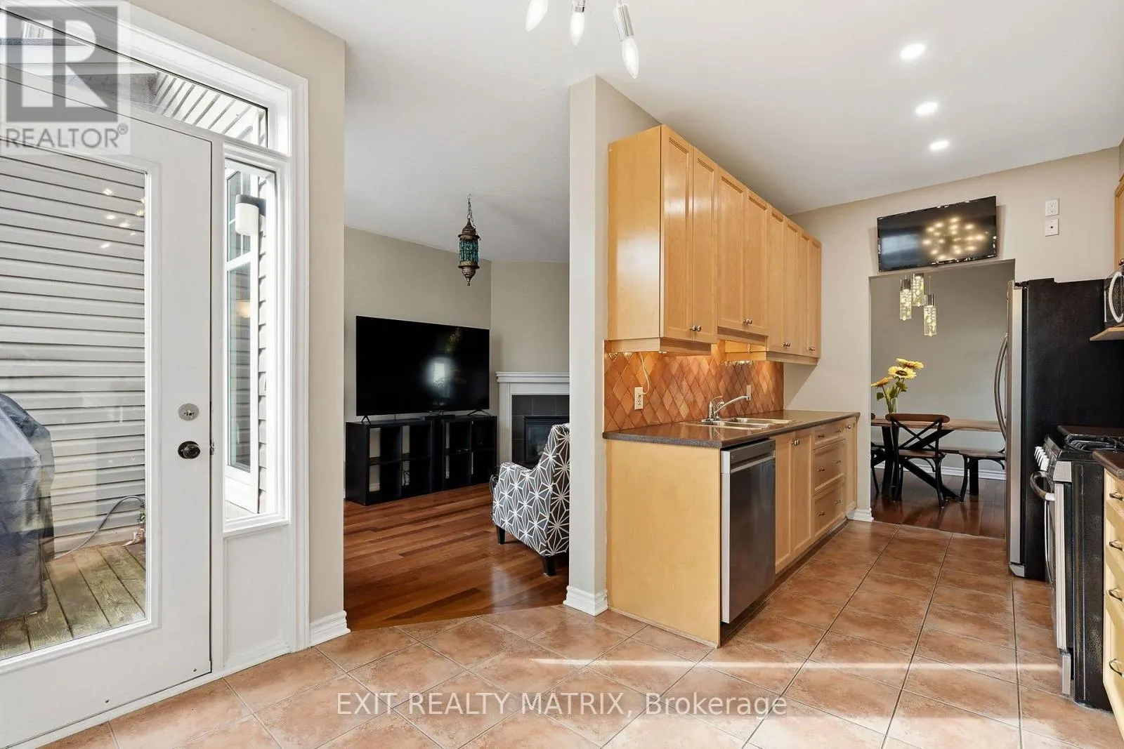 4233 KELLY FARM DRIVE
