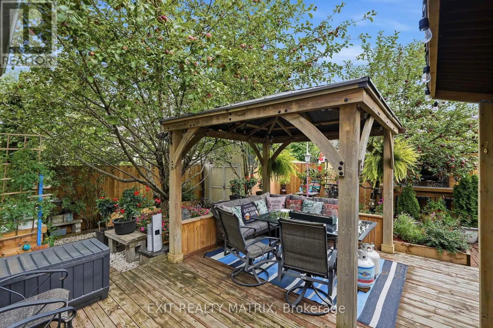 4233 KELLY FARM DRIVE