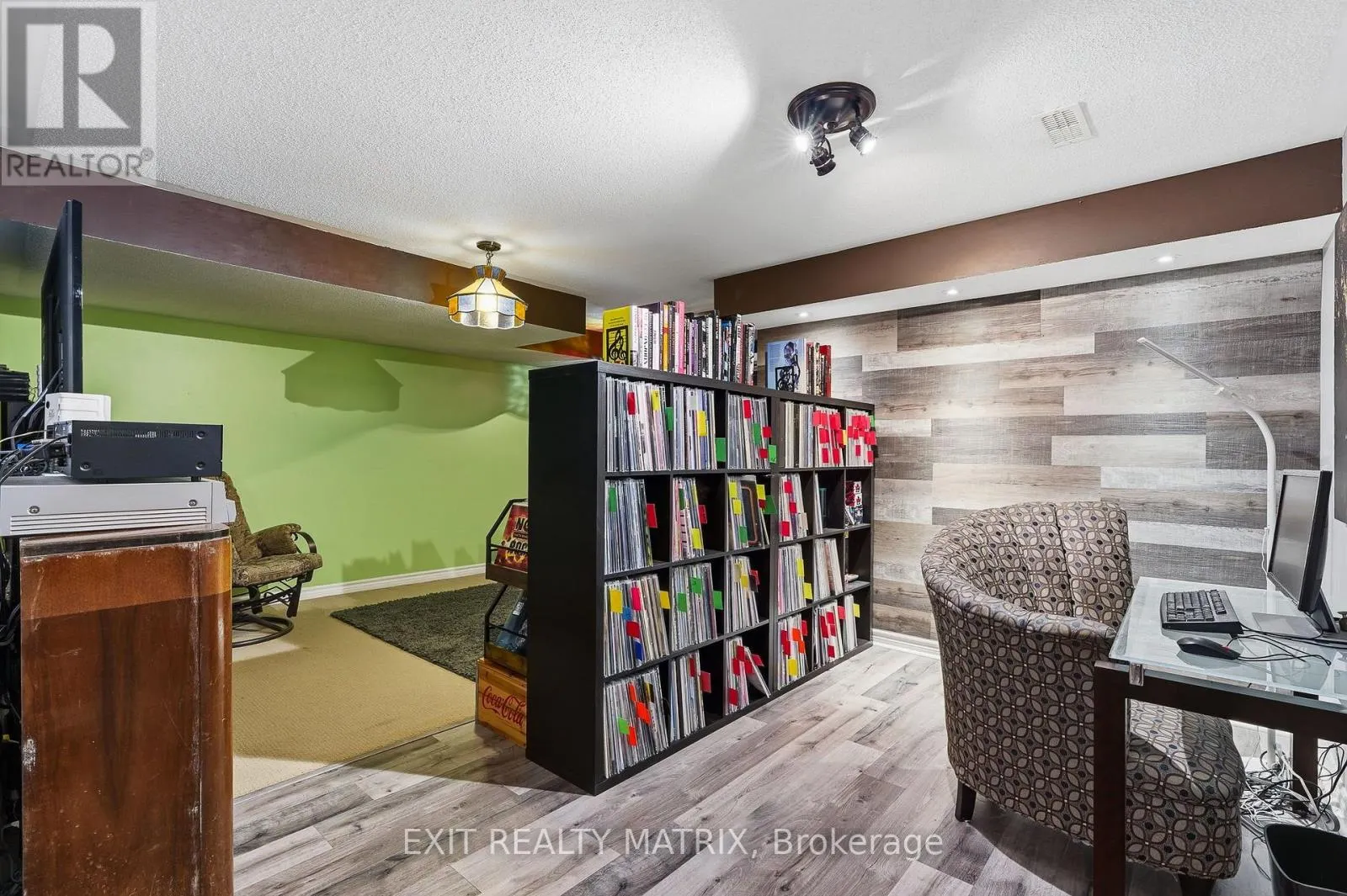 4233 KELLY FARM DRIVE