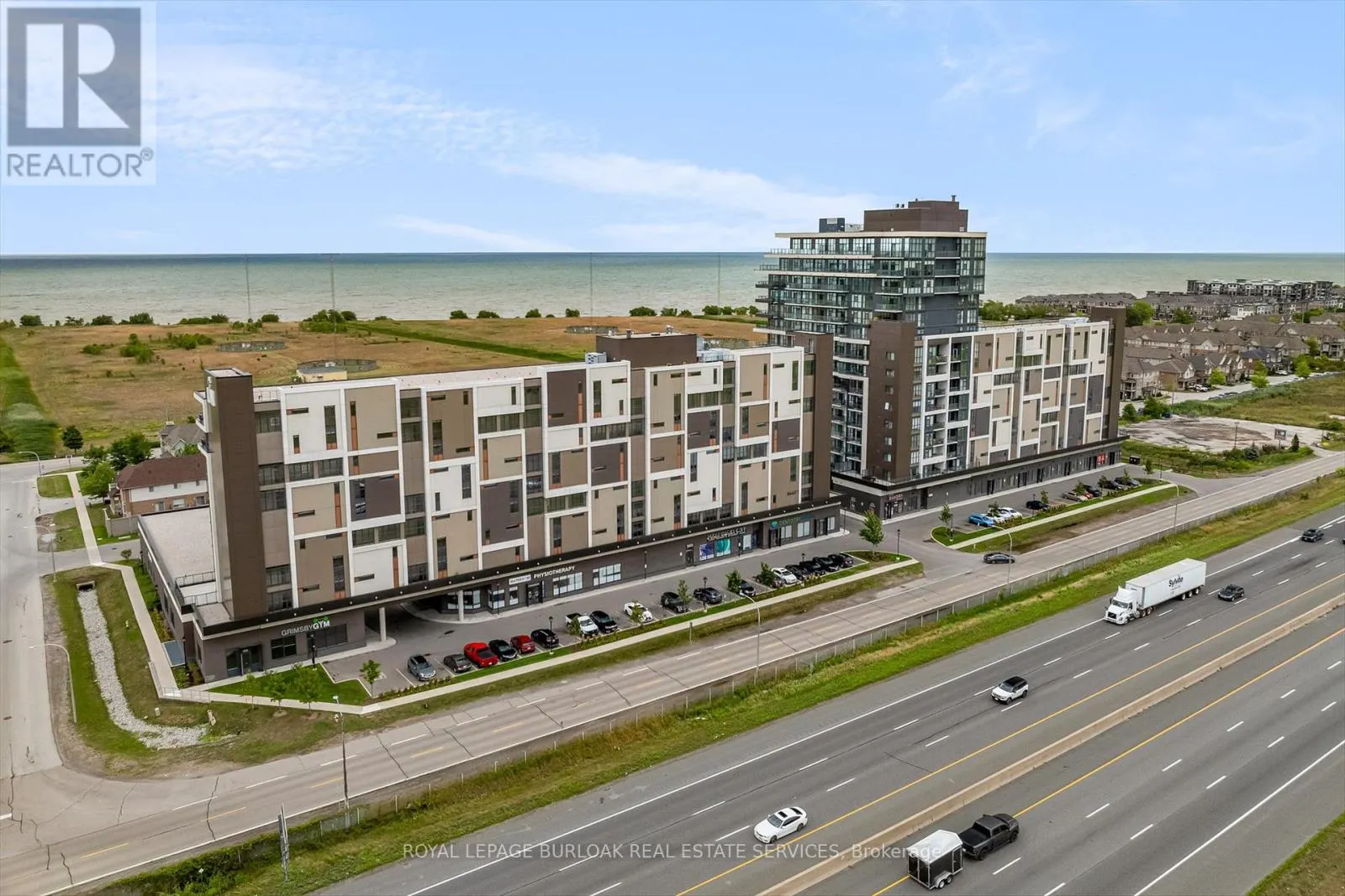 612 - 550 NORTH SERVICE ROAD N