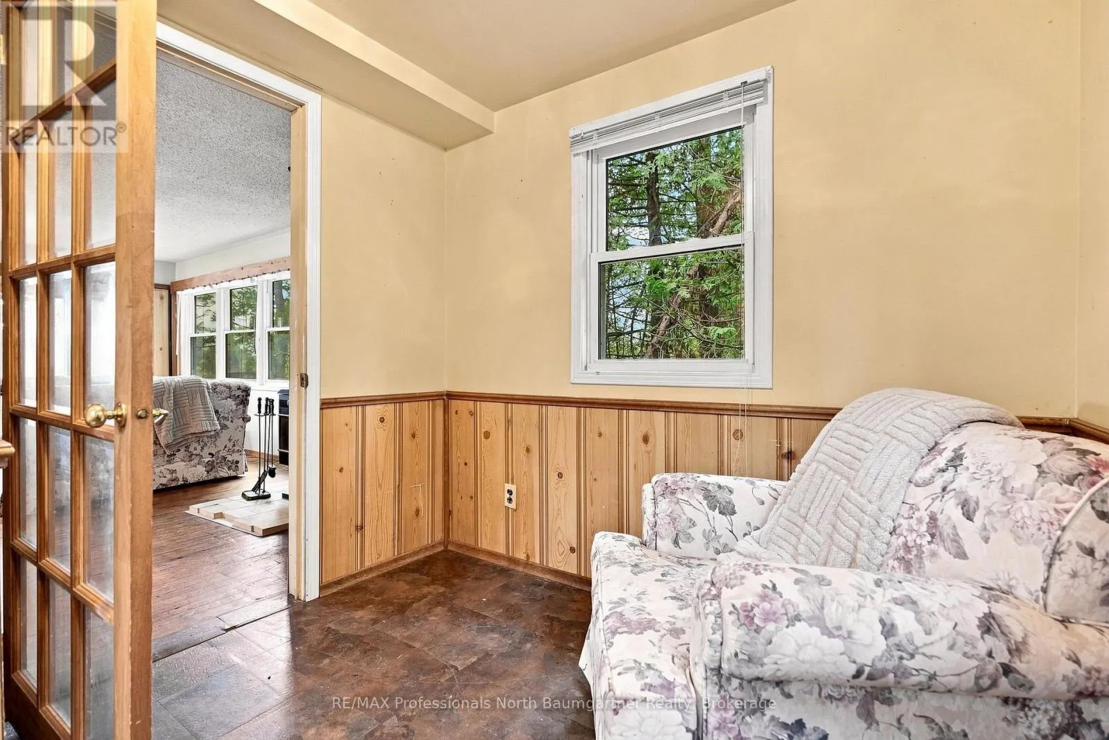 1803 CRYSTAL LAKE ROAD