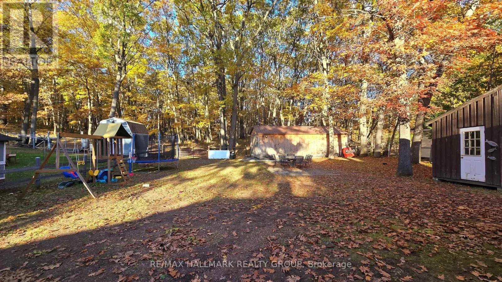 1153 BAYVIEW DRIVE
