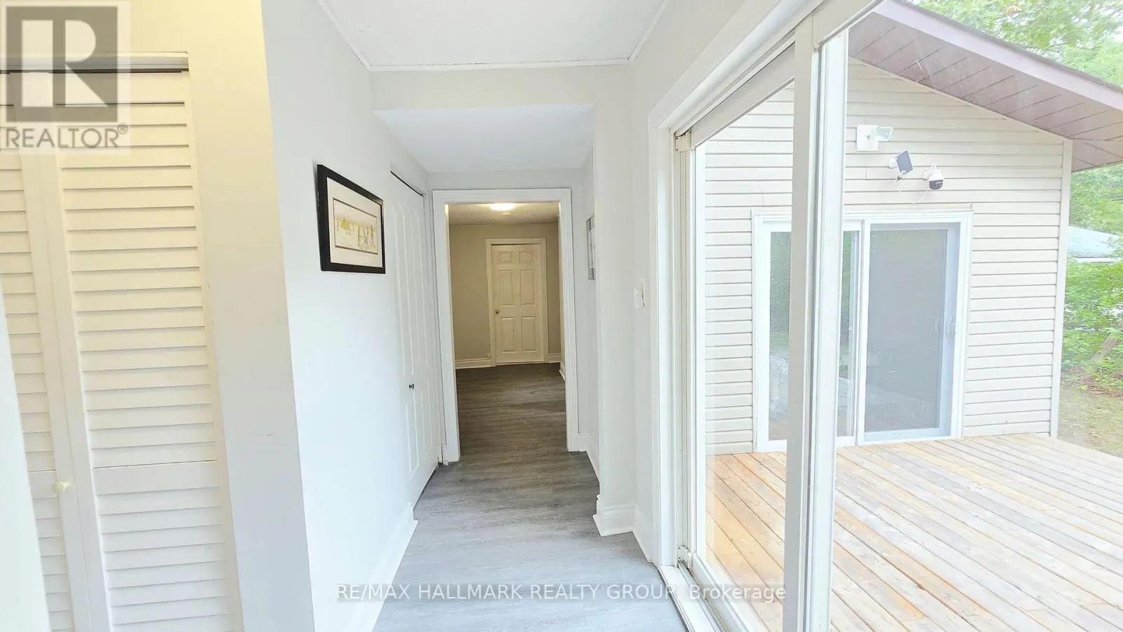 1153 BAYVIEW DRIVE