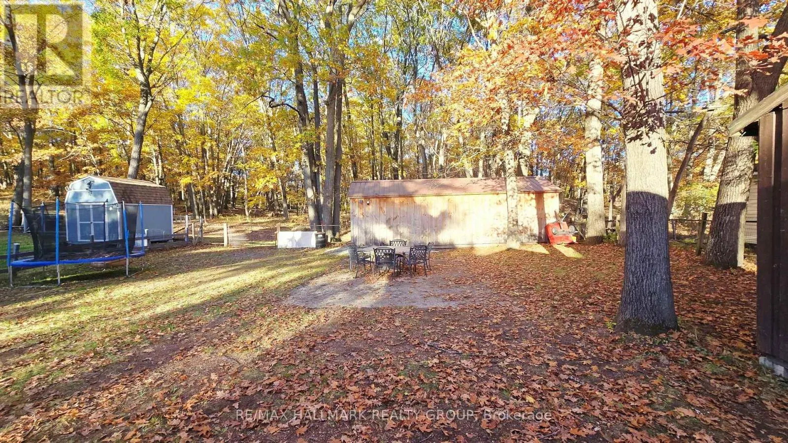 1153 BAYVIEW DRIVE