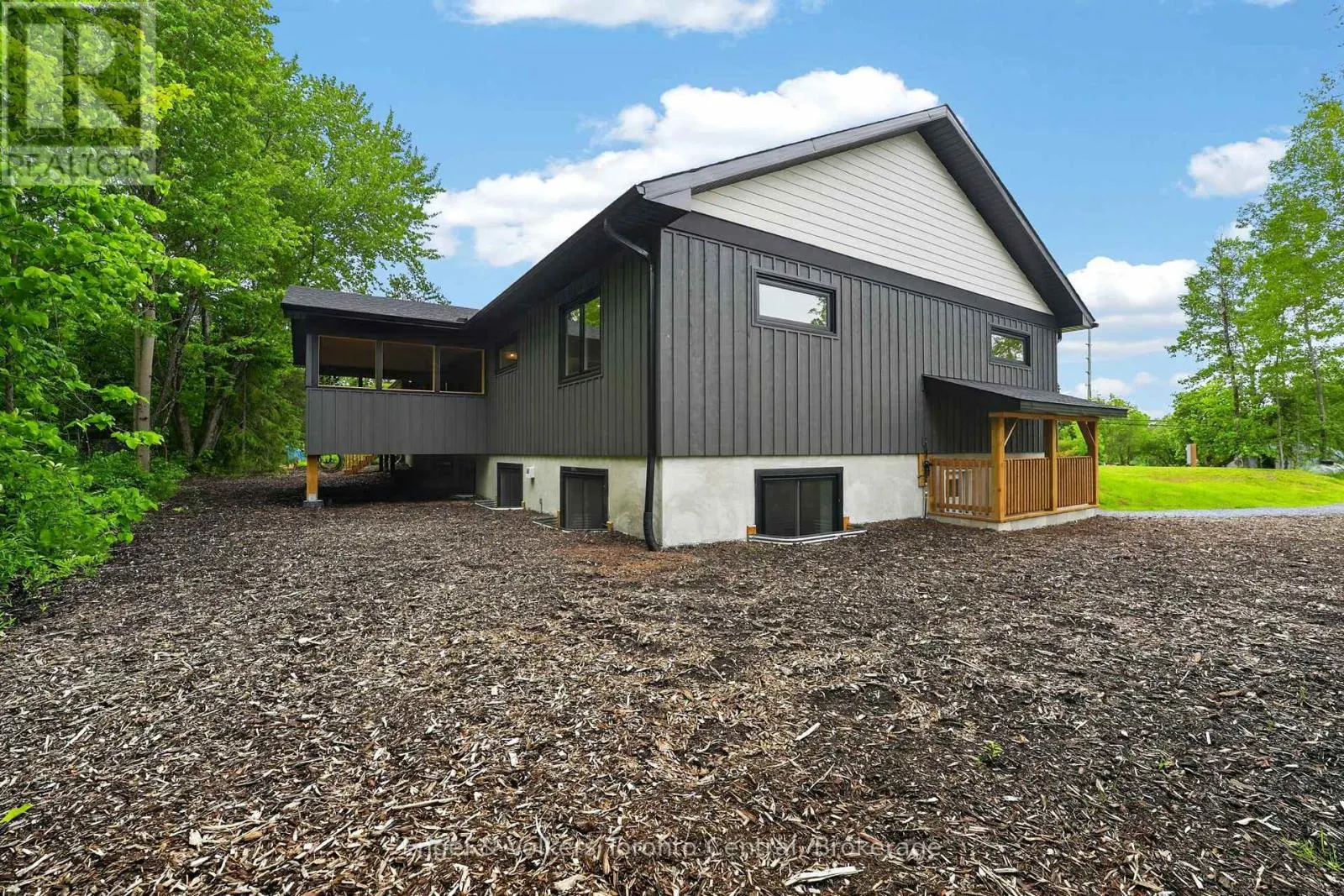 1093 HIGHWAY 141 DRIVE