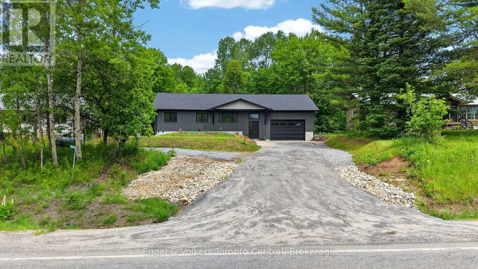 1093 HIGHWAY 141 DRIVE