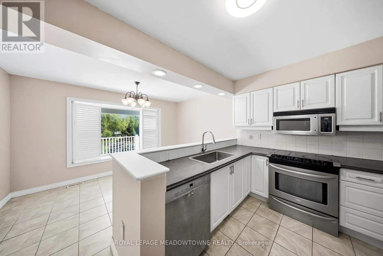 9078 WELLINGTON RD 124