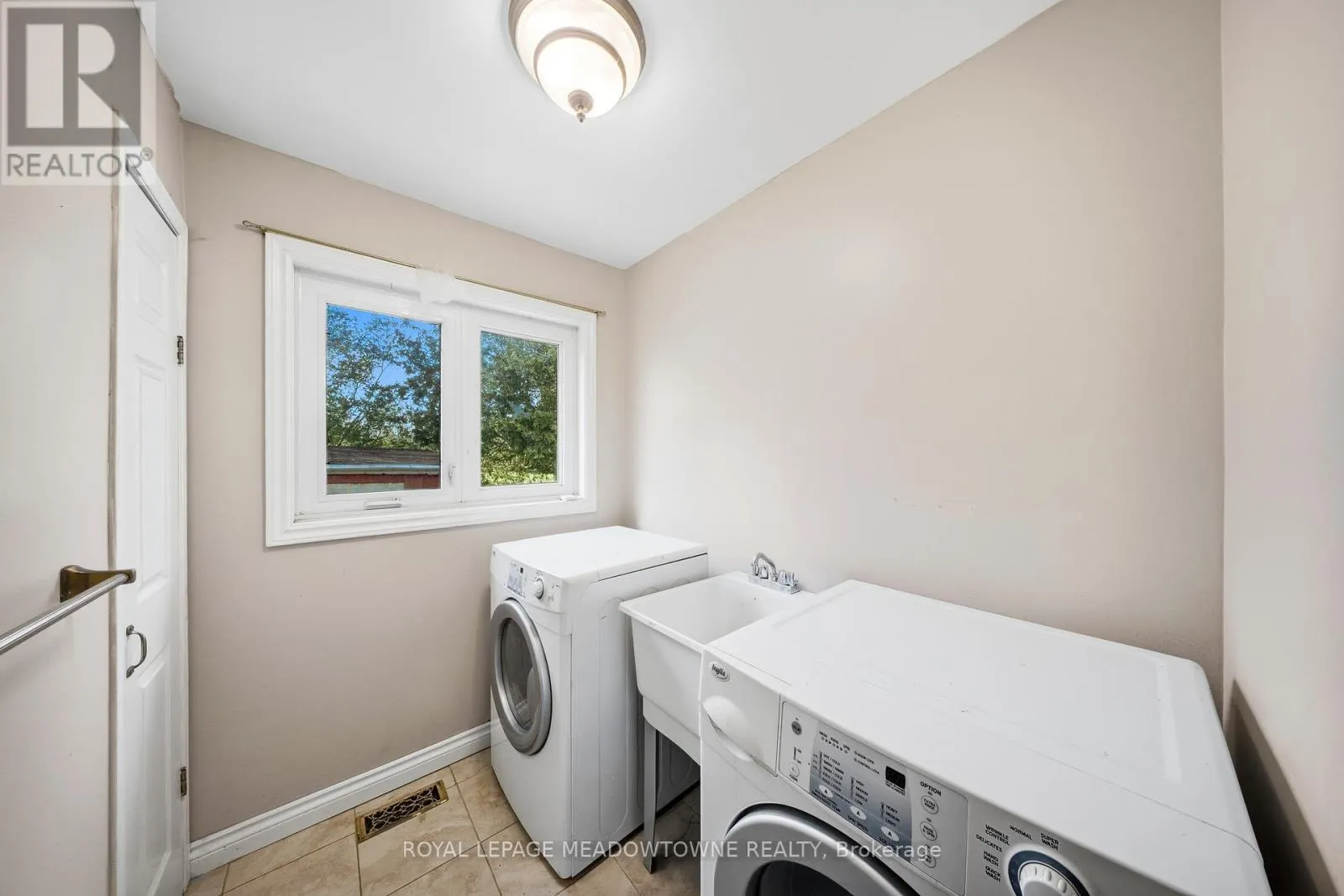 9078 WELLINGTON RD 124