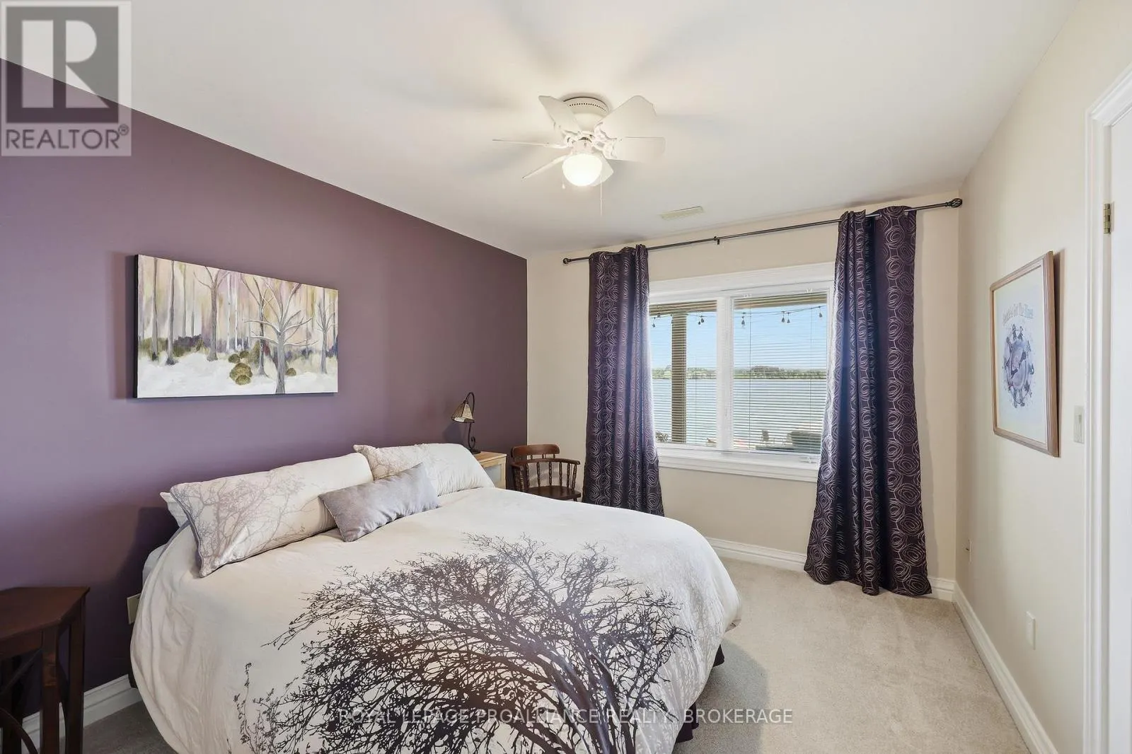 31 LEAVIS SHORES