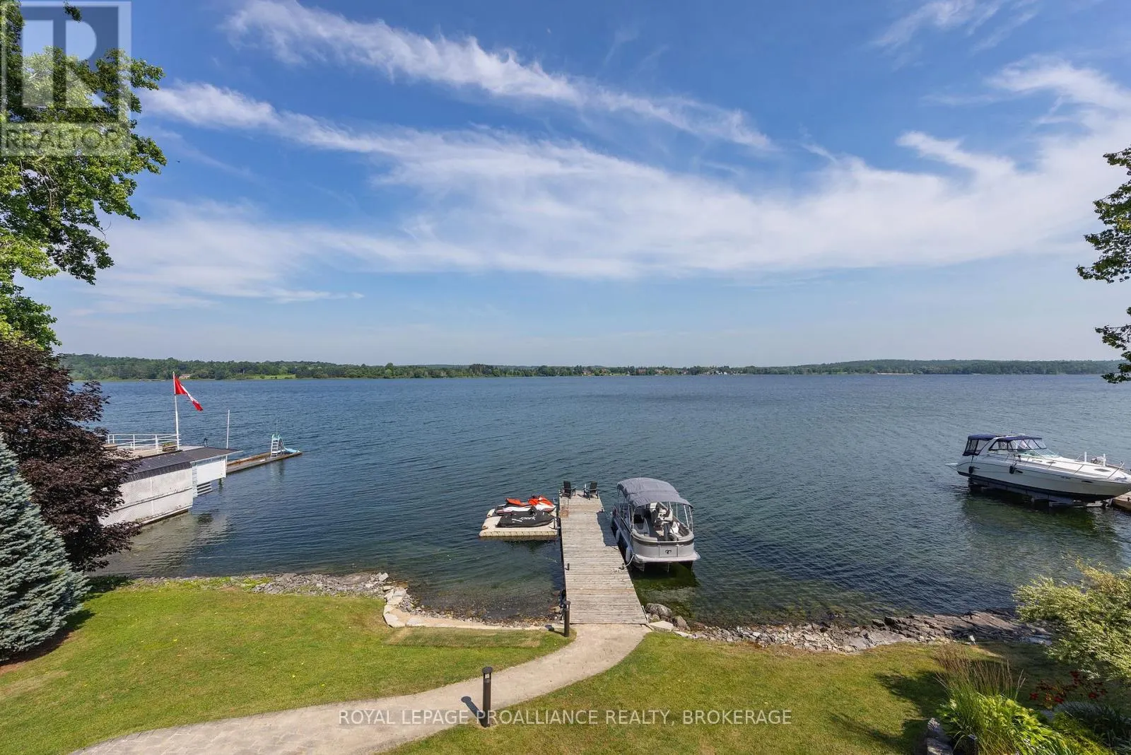 31 LEAVIS SHORES