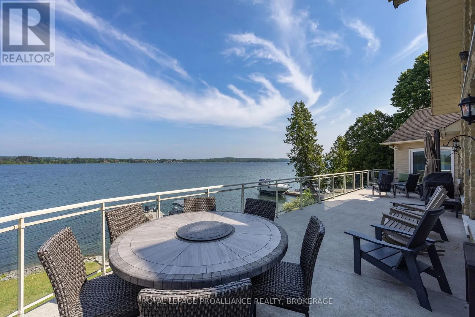 31 LEAVIS SHORES