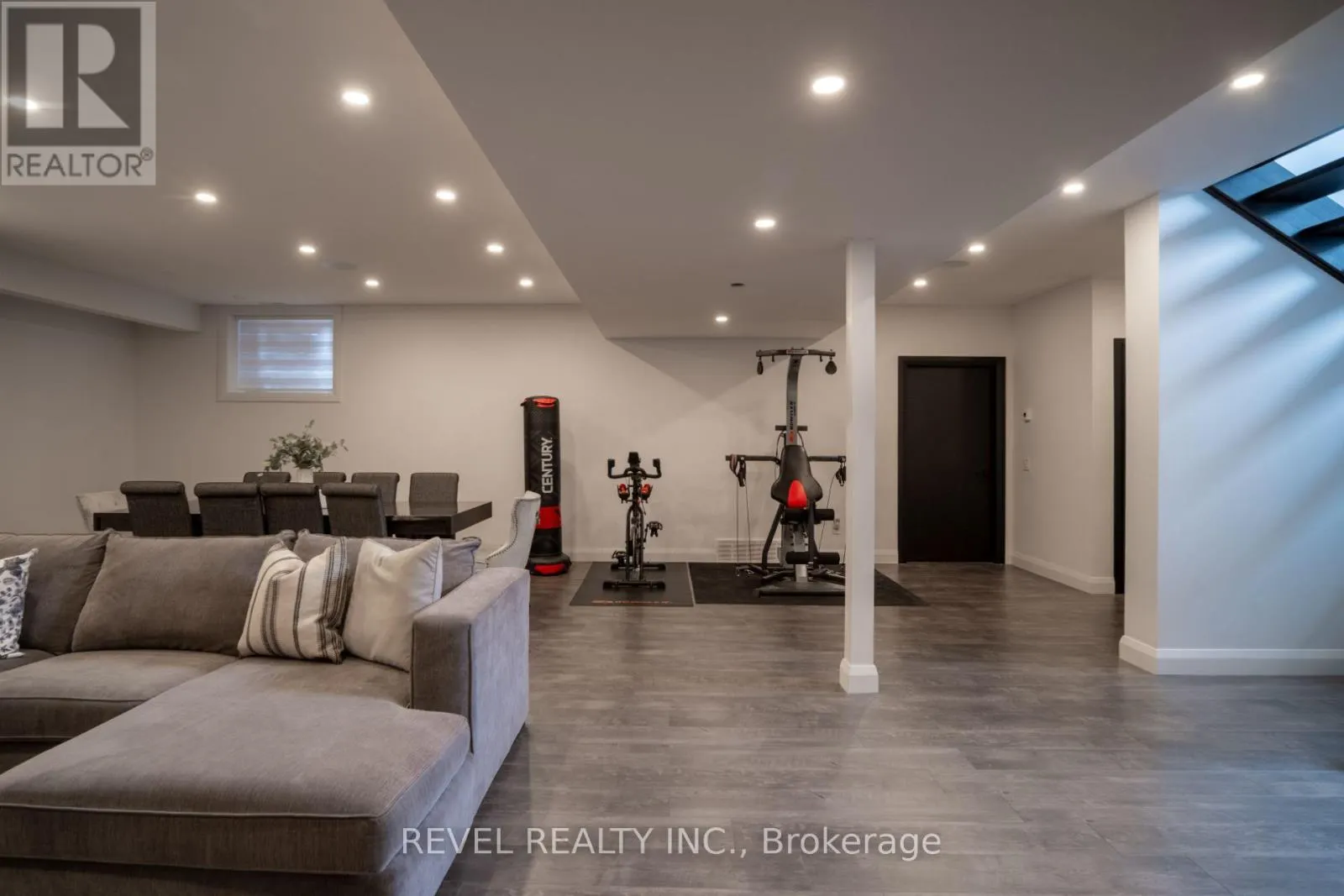 7737 WELLINGTON RD 34
