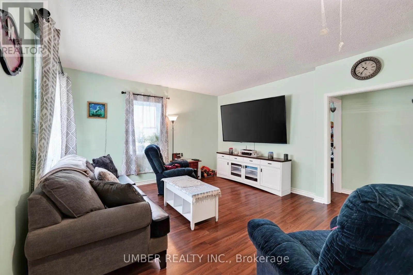 3318 MAIN STREET