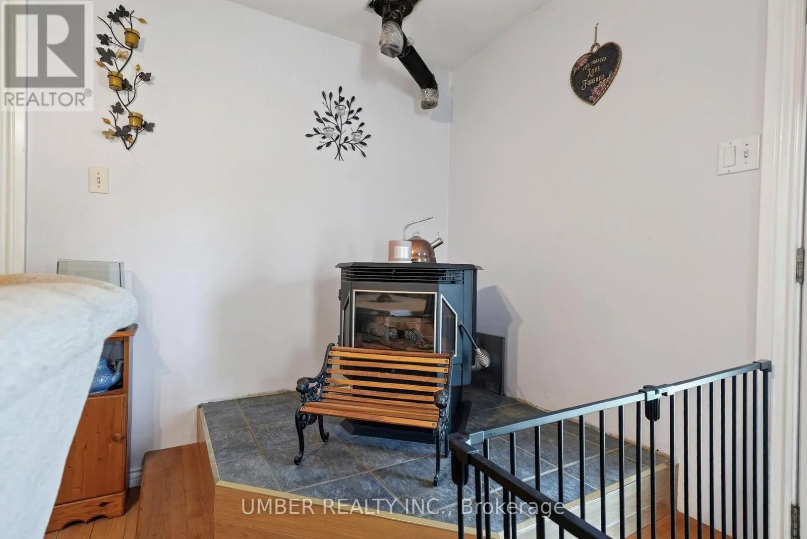 3318 MAIN STREET