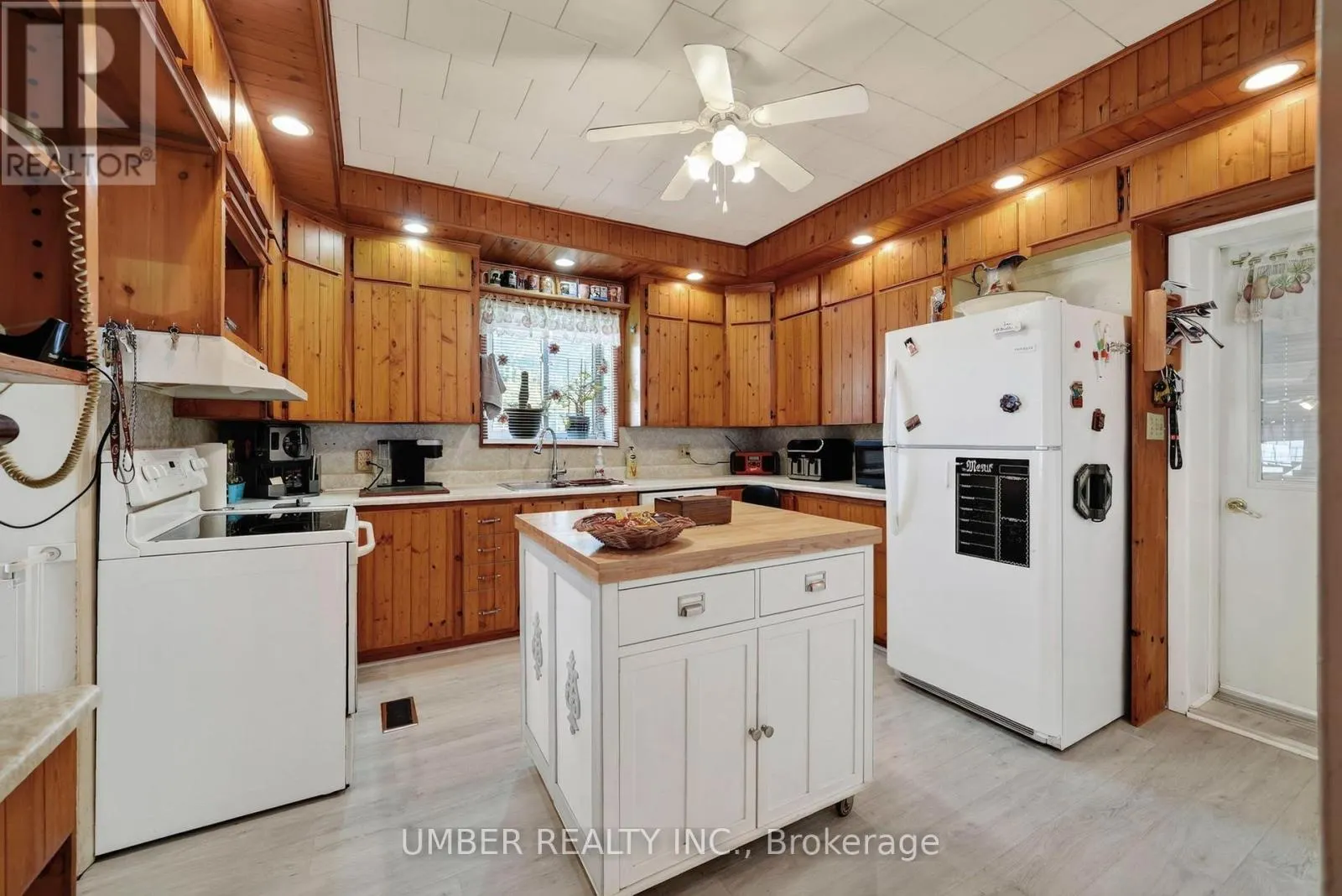 3318 MAIN STREET