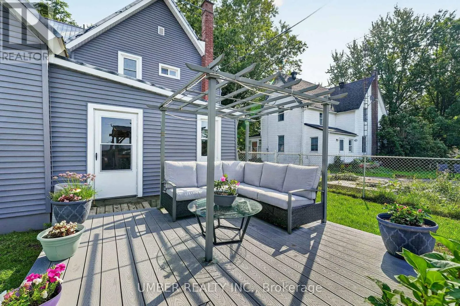 3318 MAIN STREET