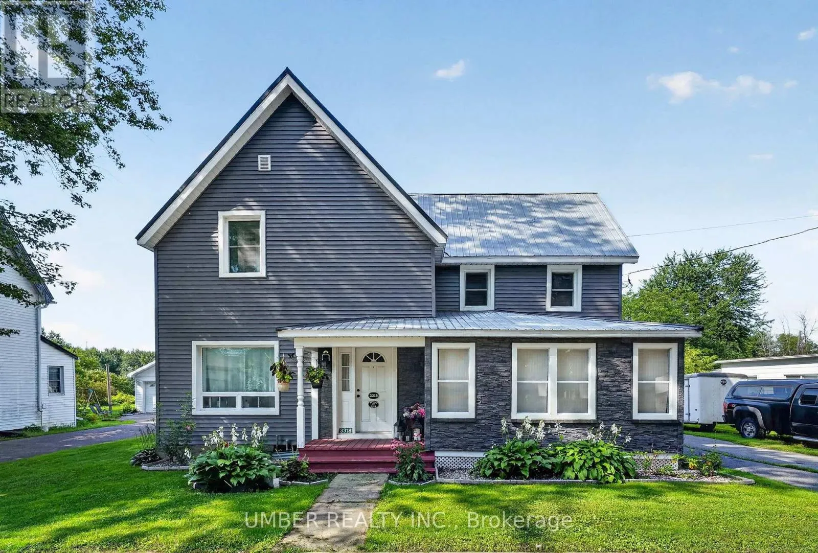 3318 MAIN STREET