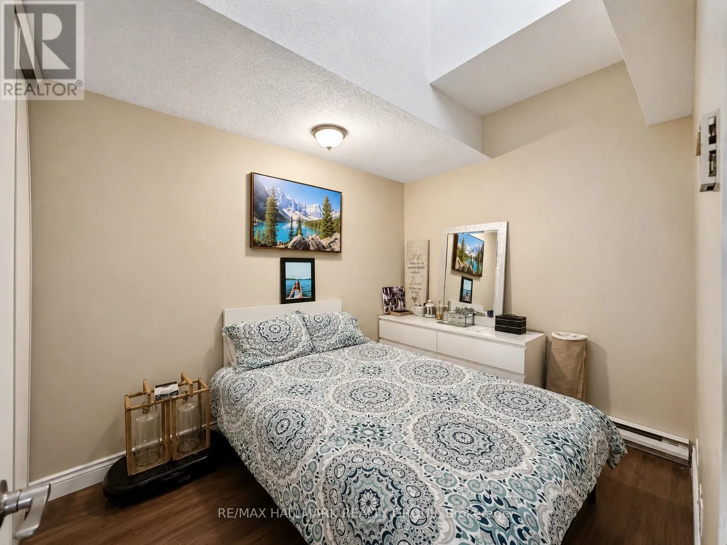 163 - 825 CAHILL DRIVE W