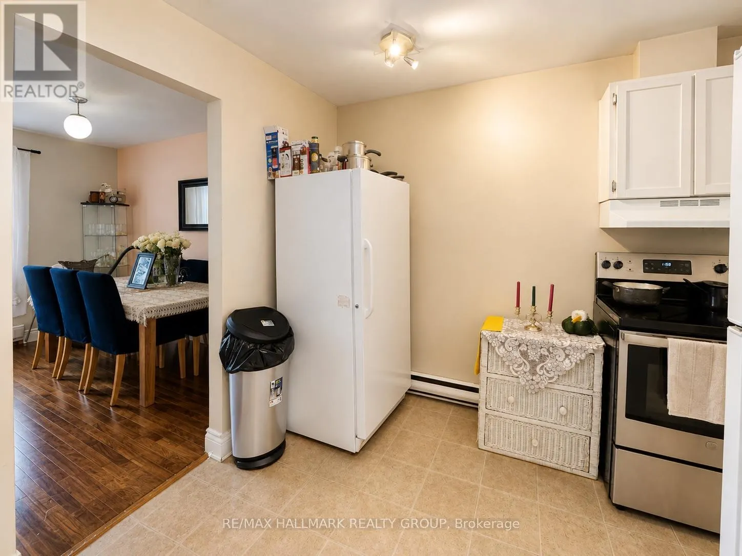 163 - 825 CAHILL DRIVE W