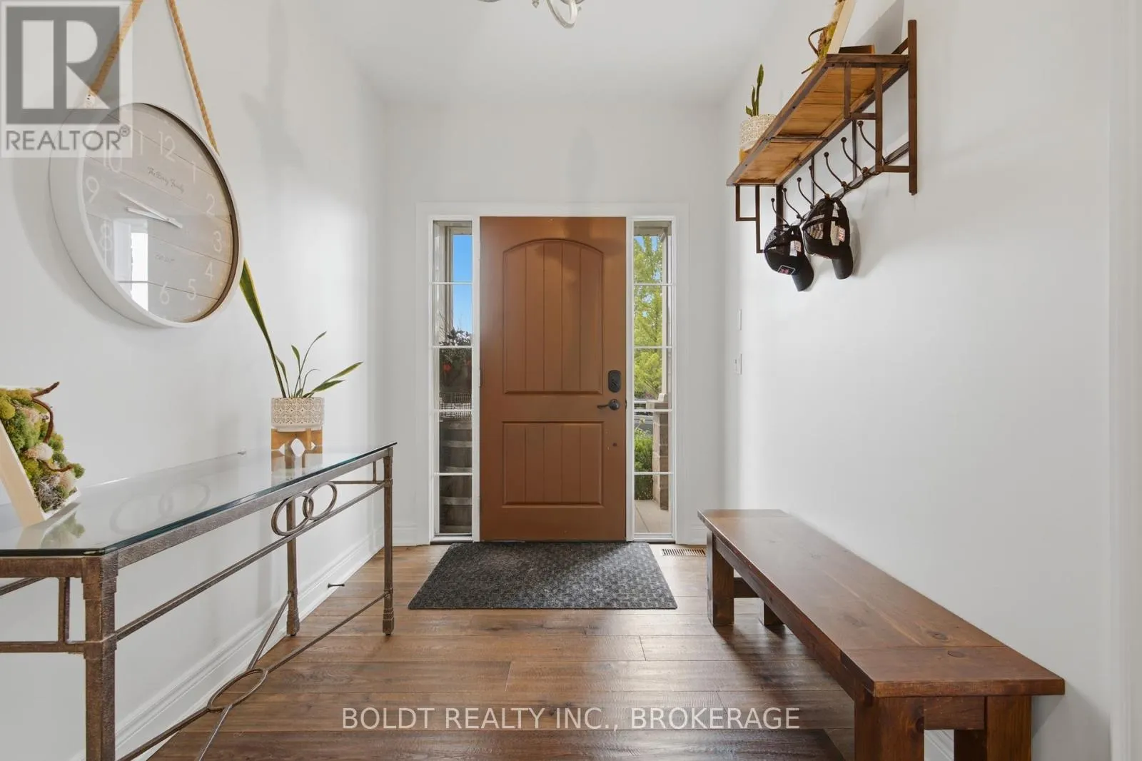 5 GOSSEN DRIVE